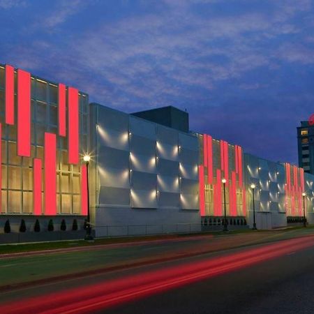 Bally'S Evansville Casino & Hotel Exterior photo